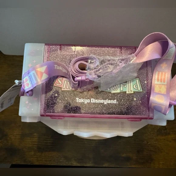 It's a Small World Tokyo Popcorn Bucket - Picture 7 of 9